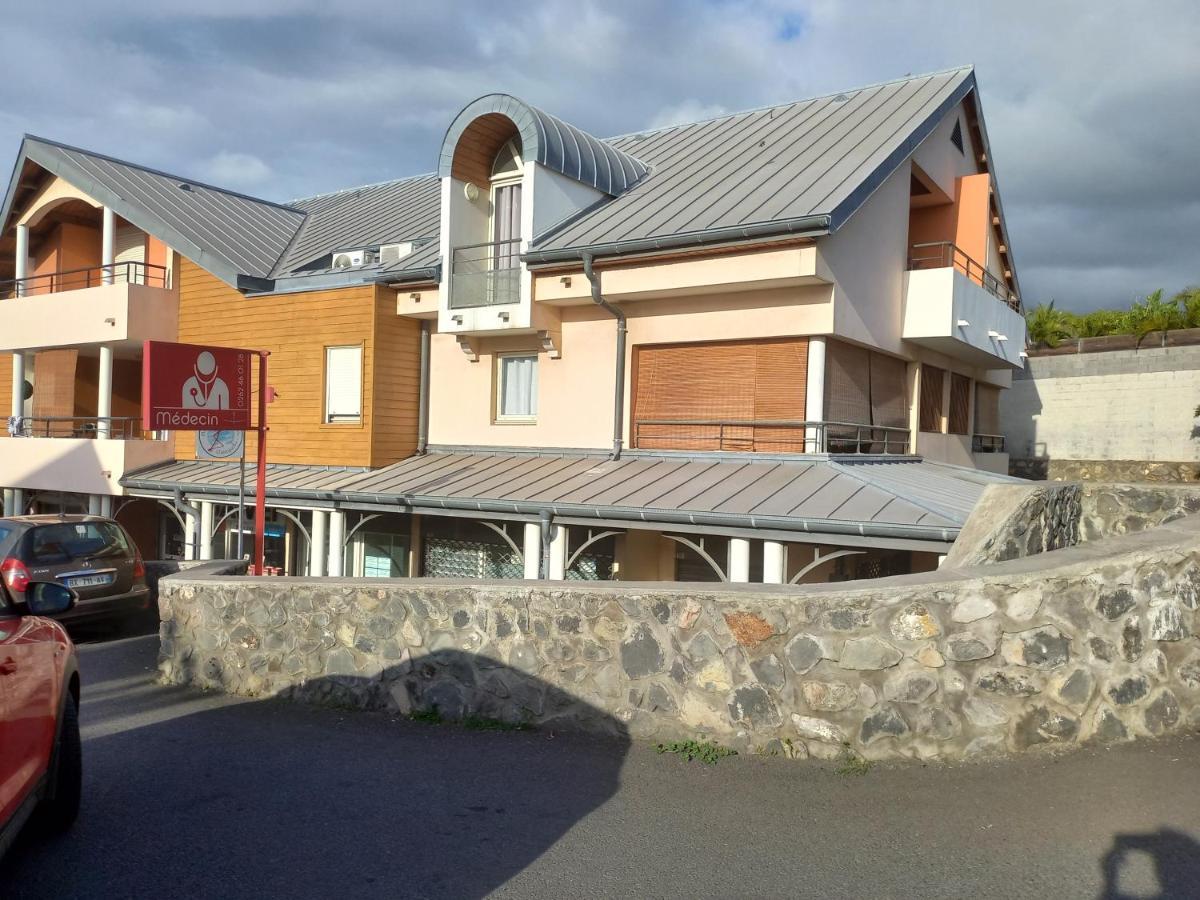 Bel Appartement Avec Terrasse Proche Des Plages Saint-Gilles-les Bains Eksteriør billede