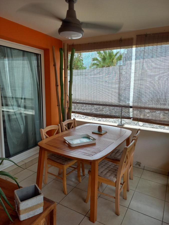 Bel Appartement Avec Terrasse Proche Des Plages Saint-Gilles-les Bains Eksteriør billede