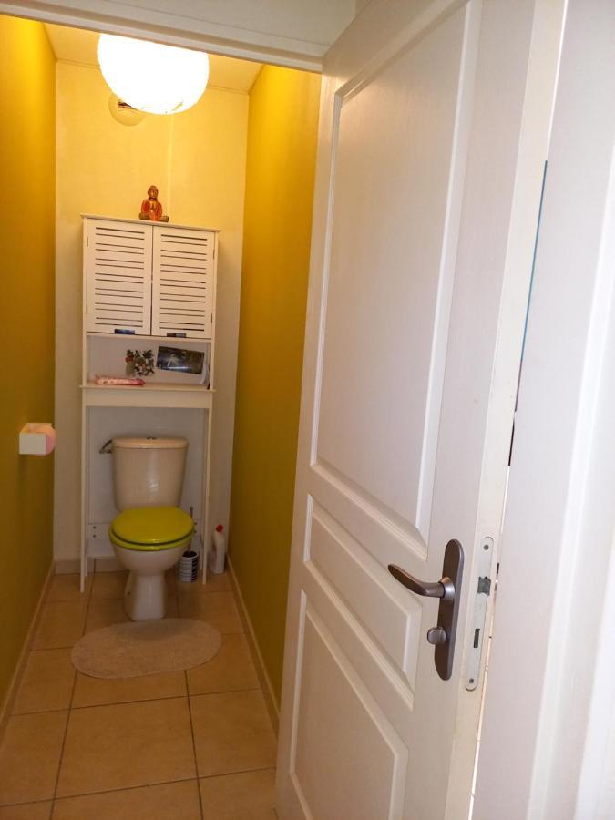 Bel Appartement Avec Terrasse Proche Des Plages Saint-Gilles-les Bains Eksteriør billede