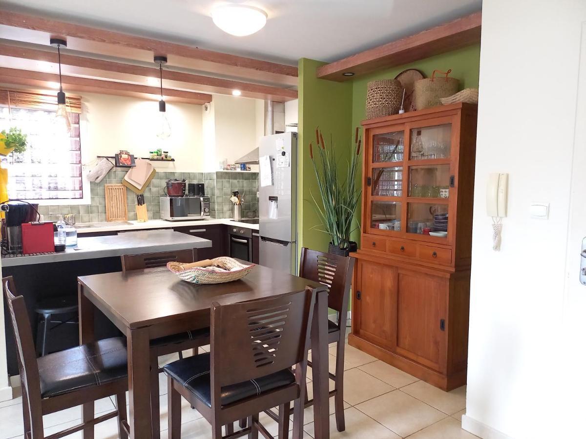 Bel Appartement Avec Terrasse Proche Des Plages Saint-Gilles-les Bains Eksteriør billede